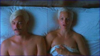 439_mena-suvari-the-garden-of-eden-2008-image-1-14.jpg