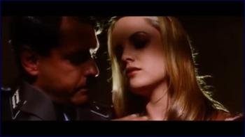 32_mena-suvari-snide-and-prejudice-1998-image-1-15.jpg
