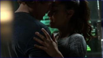 ey-morgan-the-100-s02e14-2015-1080p-bluray-image-1.jpg