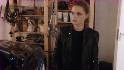 4_jenny-elvers-boser-wolf-2016-hd-1080p-image-1-12.jpg