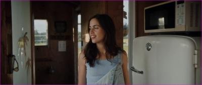 5196_lydia-peckham-lottie-2020-hd-1080p-image-1-10.jpg