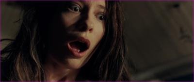 illa-august-etc-i-am-dina-2002-hd-1080p-image-1-13.jpg