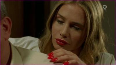 ommission-istanbul-s01e02-2009-hd-1080p-image-1-10.jpg