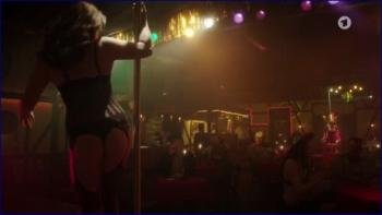 sondere-schwere-der-schuld-2014-hd-1080p-image-1-2.jpg