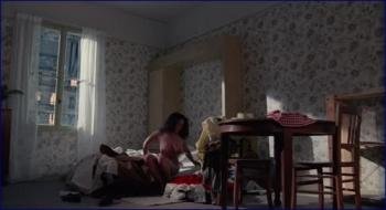 elle-escourrou-baby-blood-1990-hd-1080p-image-1-14.jpg