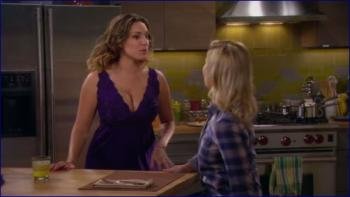 hbert-one-big-happy-s01e02-2015-hd-1080p-image-1-5.jpg
