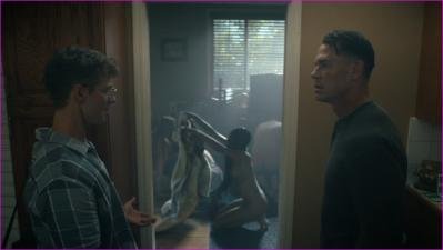 n-esmarelda-jennifer-holland-peacemaker-s02e02-202.jpg