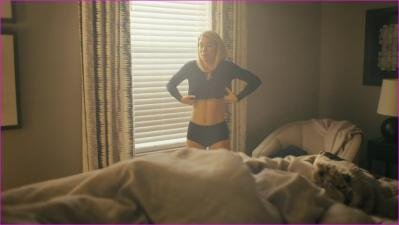 -elaine-peacemaker-s02e03-2025-hd-1080p-image-1-14.jpg