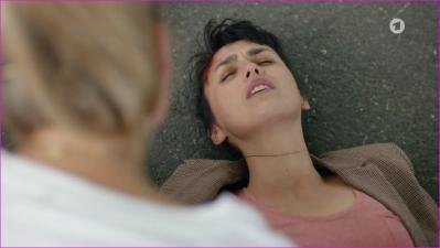 st-praxis-mit-meerblick-s01e10-2021-hd-1080p-image.jpg