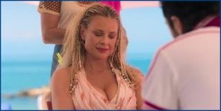 a-collins-acapulco-s04e04-2025-hd-1080p-image-1-12.jpg