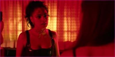 a-magdalena-tejado-two-graves-dos-tumbas-s01e01-03.jpg
