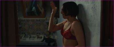 ier-jehnny-beth-differente-2025-hd-1080p-image-1-8.jpg
