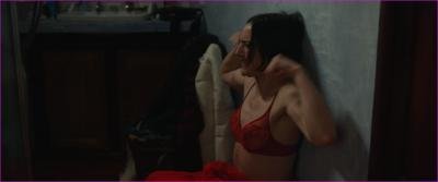 er-jehnny-beth-differente-2025-hd-1080p-image-1-11.jpg