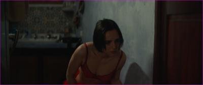er-jehnny-beth-differente-2025-hd-1080p-image-1-13.jpg