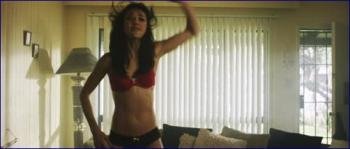 yleigh-gilbert-break-night-2017-hd-1080p-image-1-4.jpg