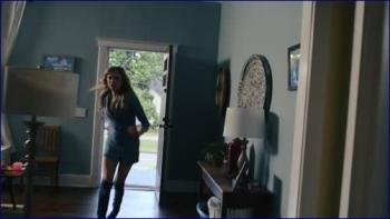 oelkel-etc-hightown-s03e04-2024-hd-1080p-image-1-1.jpg