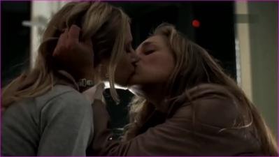 ie-von-kessel-affare-zu-dritt-2003-hd-720p-image-1.jpg