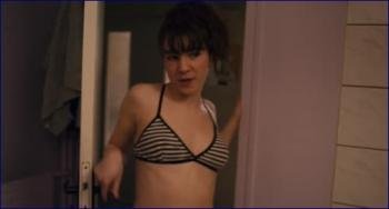 1_laurie-leveque-petite-pute-2012-hd-1080p-image-1.jpg