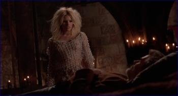 8053695_layla-roberts-beowulf-1999-720p-image-1-11.jpg