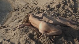 k4wQ881j_t.jpg k4wQ881j_t.jpg