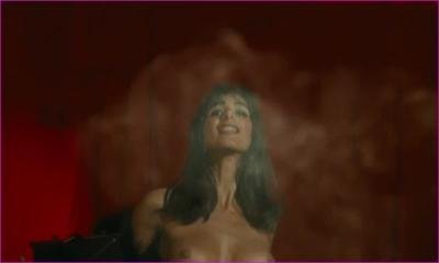 tese-les-cent-et-une-nuits-de-simon-cinema-1995-hd.jpg tese-les-cent-et-une-nuits-de-simon-cinema-1995-hd.jpg