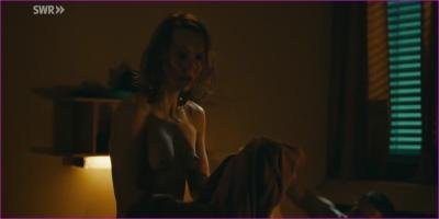 die-nichte-des-polizisten-2025-hd-1080p-image-1-11.jpg die-nichte-des-polizisten-2025-hd-1080p-image-1-11.jpg