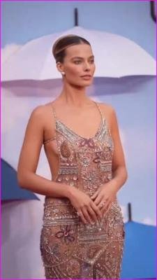 margot-robbie-naked-dress-2025-hd-1080p-image-1-14.jpg
