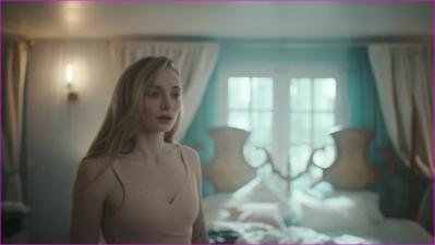 54025320_sophie-turner-trust-2025-hd-1080p-image-1.jpg