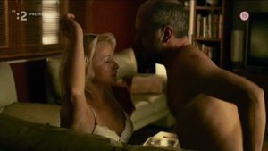 ME1C4LW8_t.jpg ME1C4LW8_t.jpg