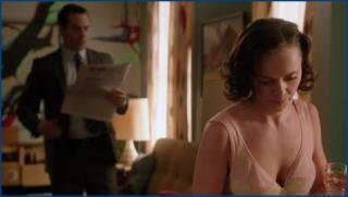 _christina-ricci-pan-am-s01e11-2011-2012-image-1-5.jpg