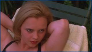 christina-ricci-the-opposite-of-sex-1998-image-1-9.jpg