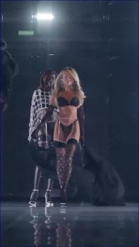 lima-alessandra-ambrosio-victoria-s-secret-fashion.jpg lima-alessandra-ambrosio-victoria-s-secret-fashion.jpg