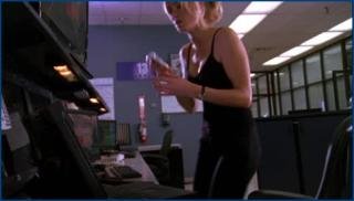 2997_yvonn-strahovski-chuck-s2-e5-1080p-image-1-11.jpg