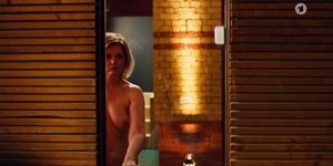 ME1CASVV_t.jpg ME1CASVV_t.jpg