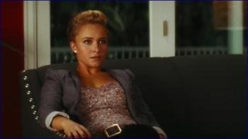 92882859_hayden-panettiere-scream-4-2011-image-1-9.jpg