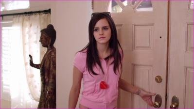 emma-watson-the-bling-ring-2013-hd-1080p-image-1-6.jpg