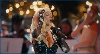 ina-aguilera-christmas-in-paris-2025-hd-1080p-imag.jpg