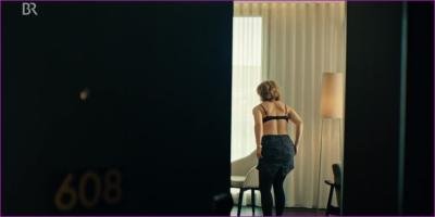 ne-frank-makellos-eine-kurze-welle-des-glucks-2026.jpg ne-frank-makellos-eine-kurze-welle-des-glucks-2026.jpg