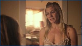 9_katee-sackhoff-girl-flu-2016-hd-1080p-image-1-12.jpg