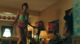 s02e08-1080p-web-h264-memento-00_01_30_09-still006.jpg