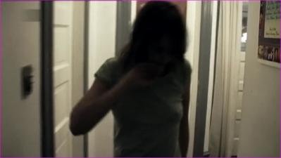 6_laura-tonke-pigs-will-fly-2002-hd-720p-image-1-5.jpg