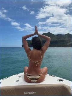 16952537_jessica-alba-bikini-2026-hd-1080p-image-1.jpg