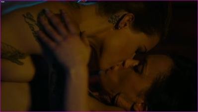 ruby-rose-around-the-block-2013-hd-1080p-image-1-7.jpg