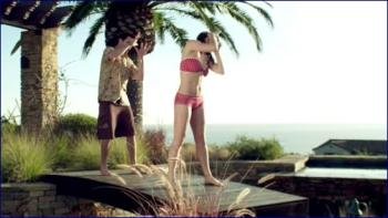 ronina-ohers-life-s-an-itch-2012-hd-720p-image-1-6.jpg