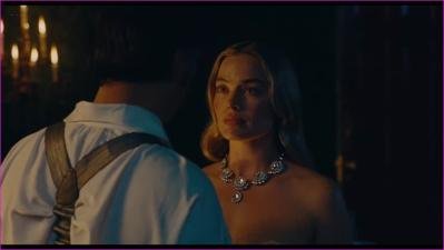 rgot-robbie-wuthering-heights-2026-1080p-image-1-8.jpg