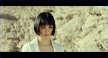 ey-plaza-lera-abova-honey-don-t-2025-1080p-image-1.jpg