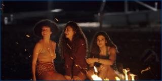 migliara-sulla-stessa-onda-2021-hd-1080p-image-1-9.jpg