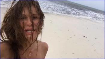 718640386_rhona-mitra-leaked-nude-image-1-4.jpg