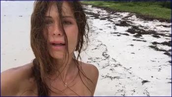 718640388_rhona-mitra-leaked-nude-image-1-5.jpg