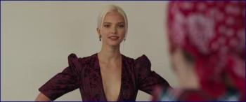 1_sasha-luss-lera-abova-anna-2019-hd-1080p-image-1.jpg